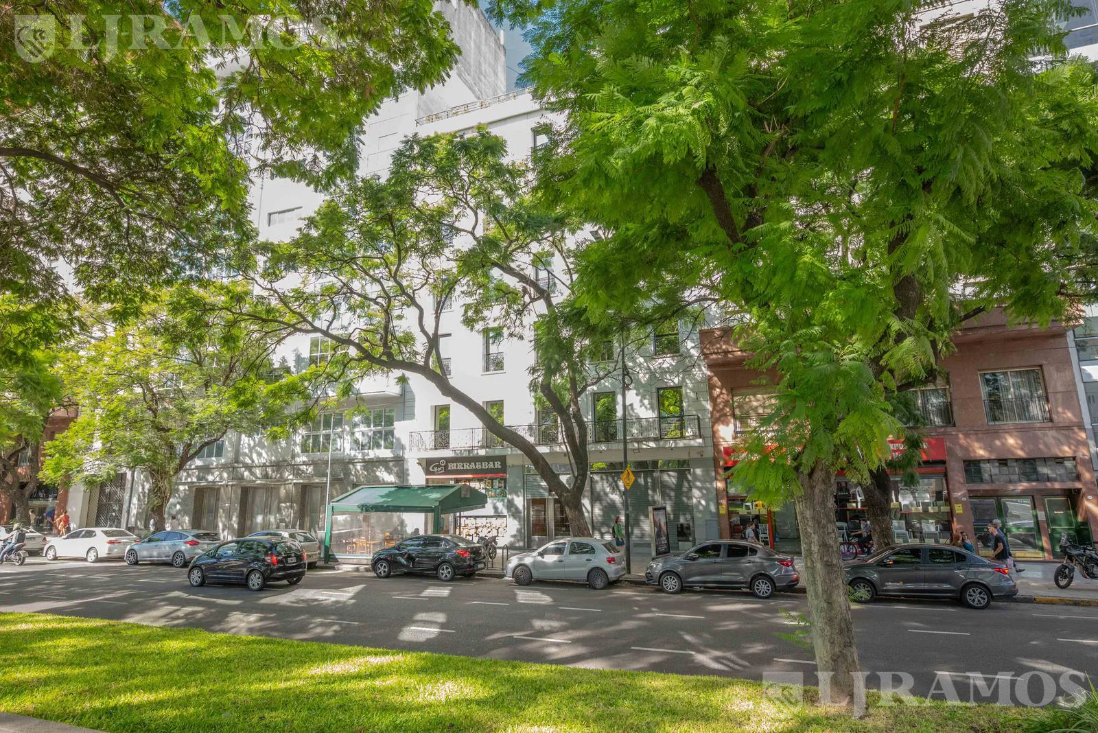 Edificio Comercial en Microcentro foto 2