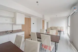 VENTA UN AMBIENTE A ESTRENAR EDIFICIO CON AMENITIES PISCINA SUM GIMNASIO ETC foto 4