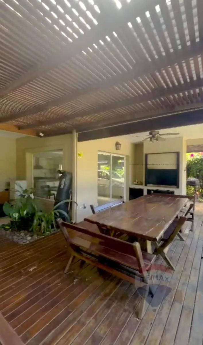 Venta de casa en san isidro labrador lote interno foto 4