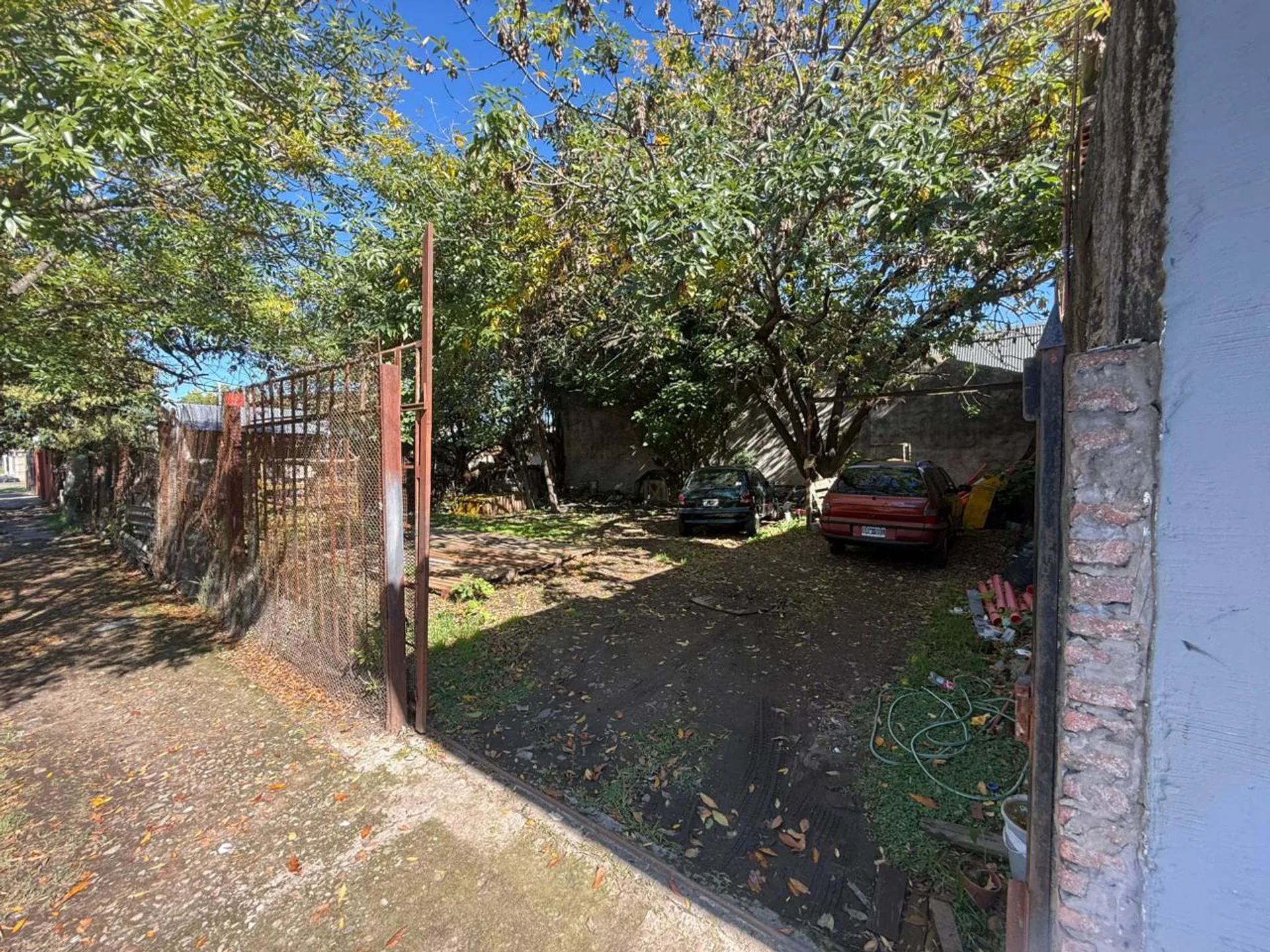 VENTA LOCAL COMERCIAL EN BARRIO MARINA, CASTELAR foto 2