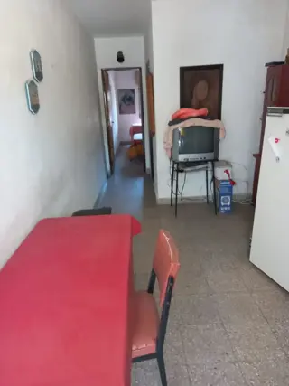 Dpto. en San Antonio de Arredondo, ubicado frente a la ruta, en pleno centro comercial, con todas las comodidades,  balcon con vista a las montañas, c foto 3