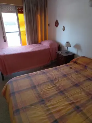 Dpto. en San Antonio de Arredondo, ubicado frente a la ruta, en pleno centro comercial, con todas las comodidades,  balcon con vista a las montañas, c foto 5