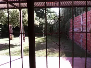 VENTA DE CASA AMPLIA EN LUJÁN, Bs. As foto 3