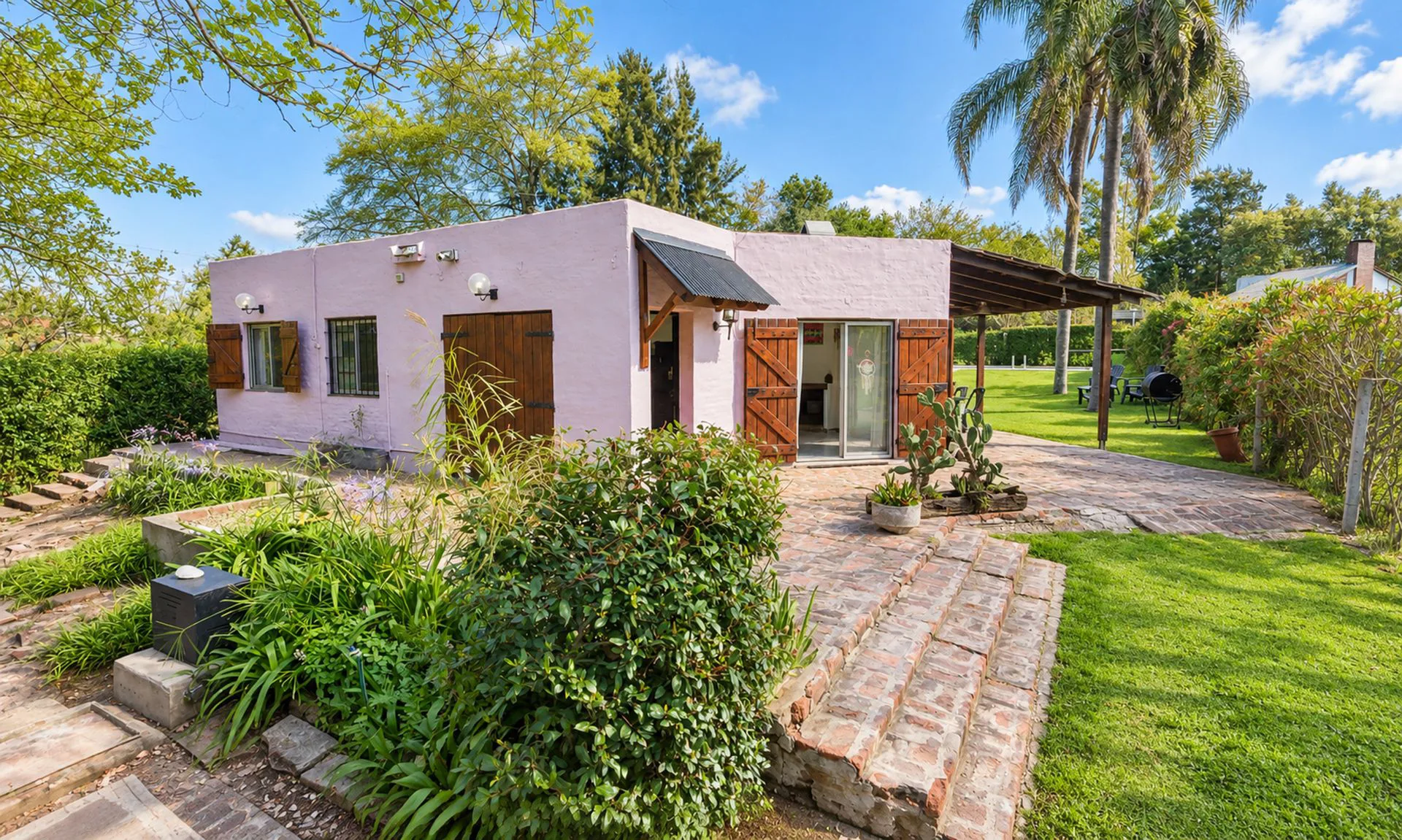 CASA QUINTA EN VENTA EN BENAVIDEZ foto 2