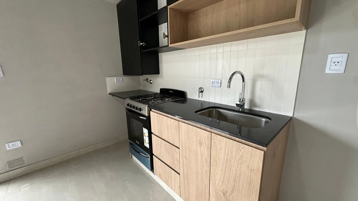 VENTA DEPARTAMENTO 2 DORMITORIOS B° LOS PERALES foto 3
