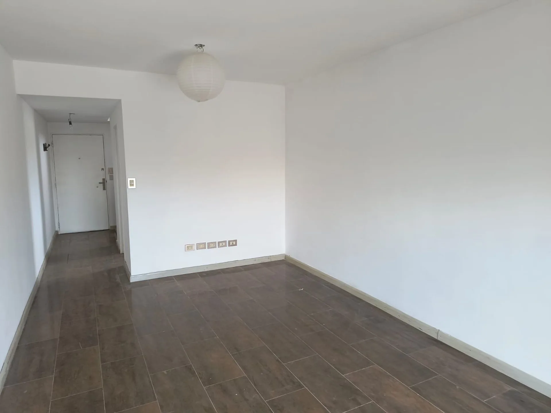Venta Departamento dúplex 4 ambientes Retiro CABA foto 3