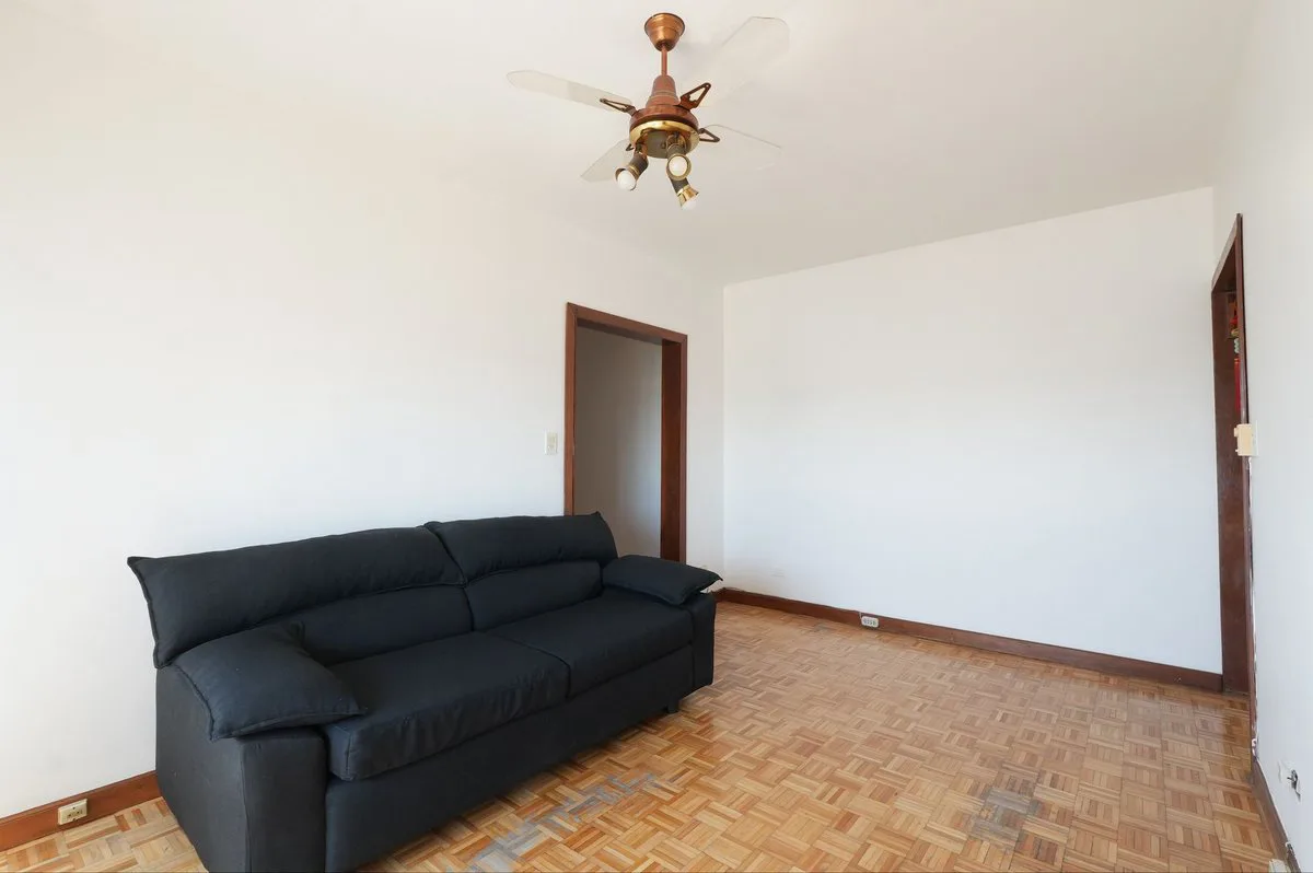 Departamento 4 Ambientes Venta Flores Piso Alto foto 3