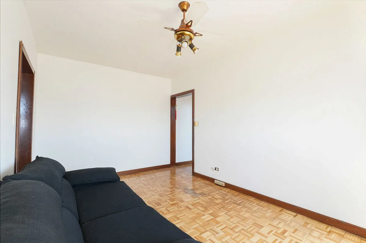 Departamento 4 Ambientes Venta Flores Piso Alto foto 4
