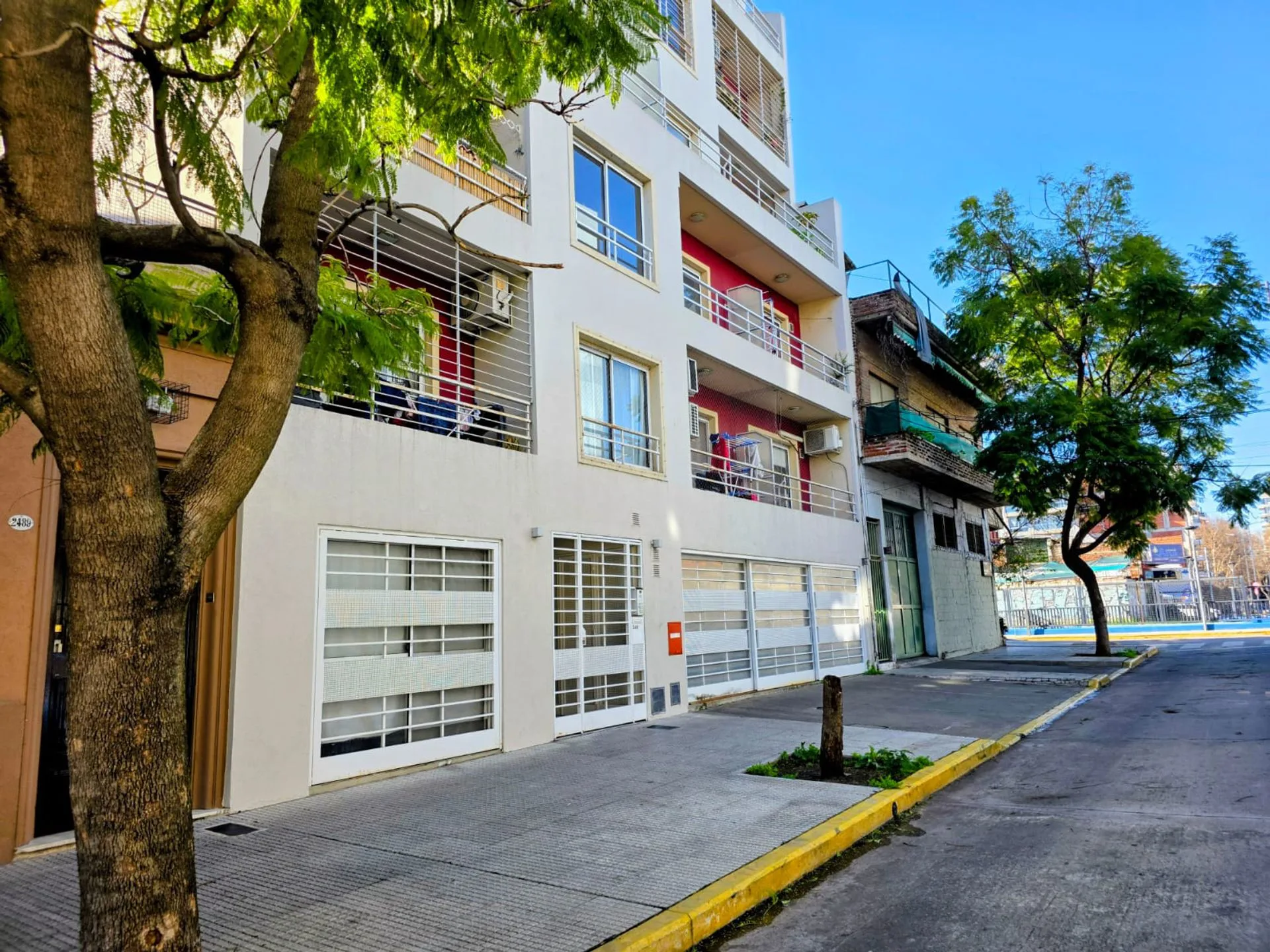 Venta departamento 2 amb. Villa Urquiza balcón foto 2