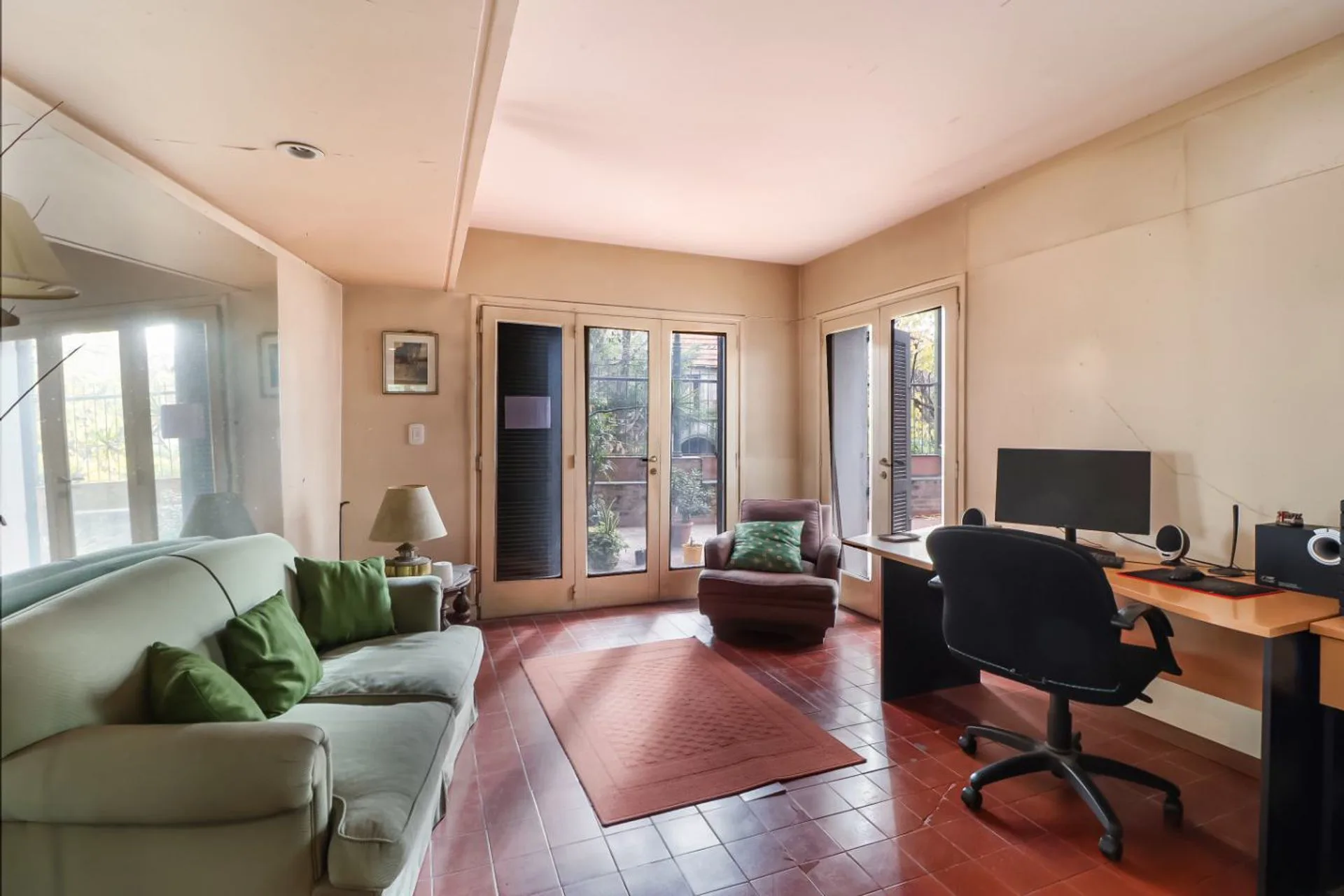 CASA VENTA NUÑEZ LOTE PROPIO CON COCHERA foto 5