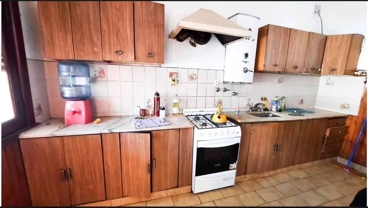 VENTA CASA 3 AMB PATIO COCHER JDIN BERNAL FINANCIA foto 5