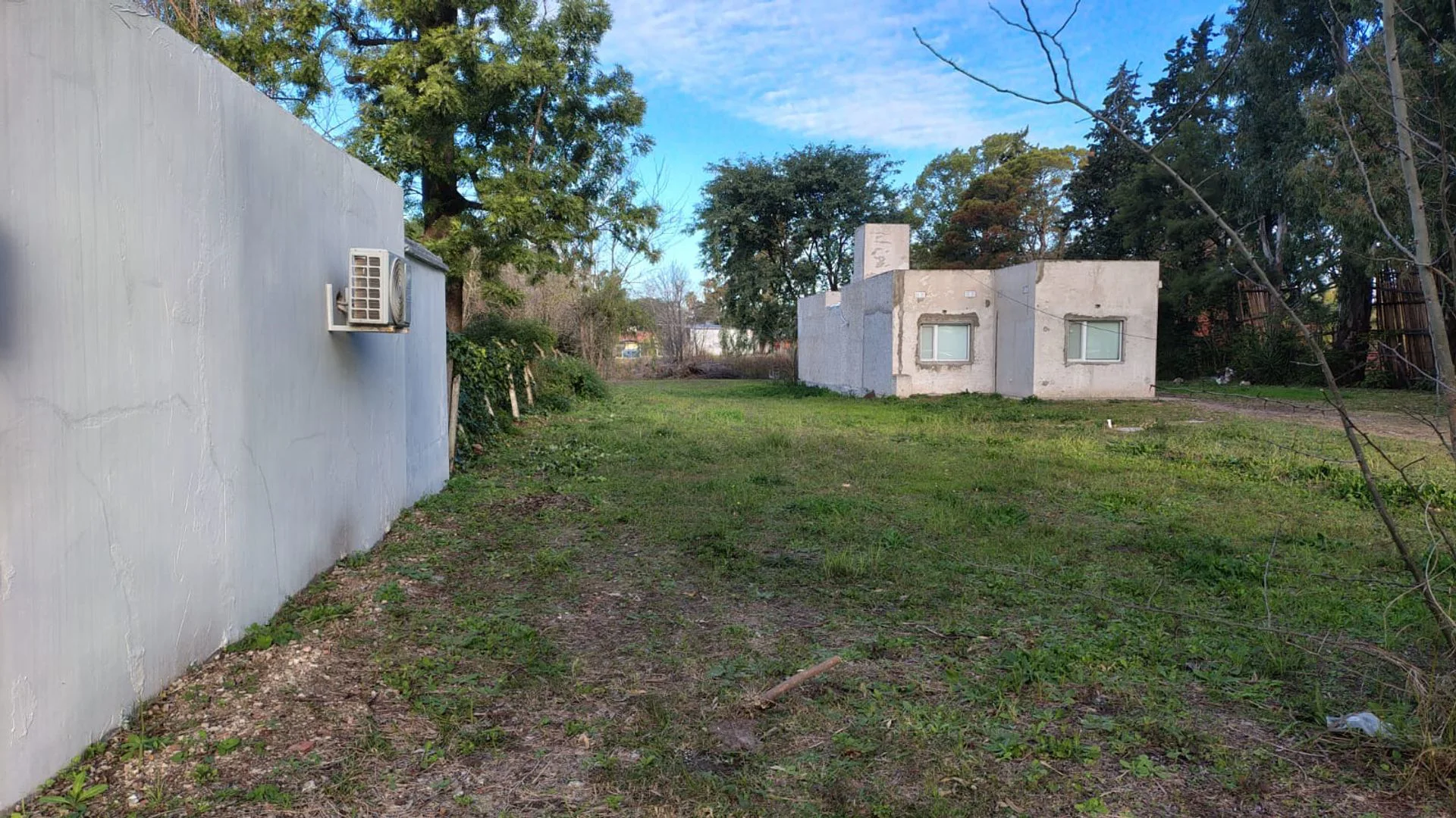 Gran terreno de 2.883m2 R 12, Colonia Avellaneda foto 4