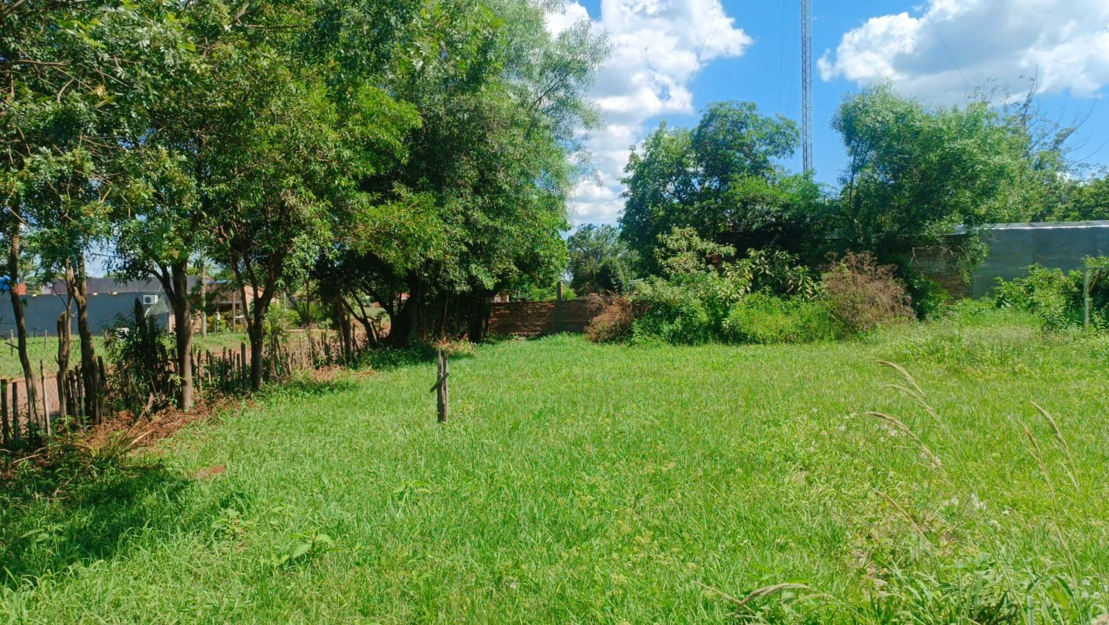 Vendo amplio terreno en zona estrategica de Candelaria foto 4