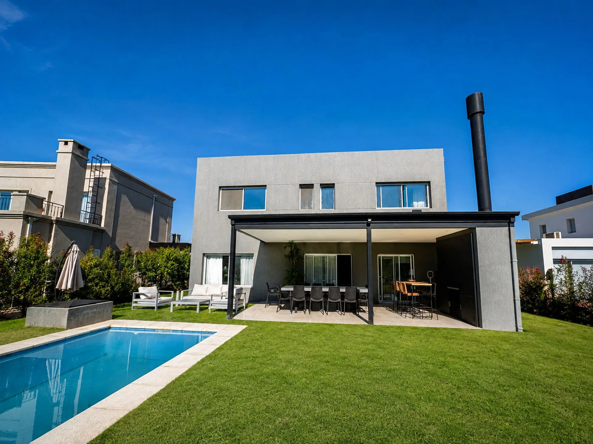 VENTA CASA BARRIO ACACIAS PUERTOS DEL LAGO ESCOBAR foto 2