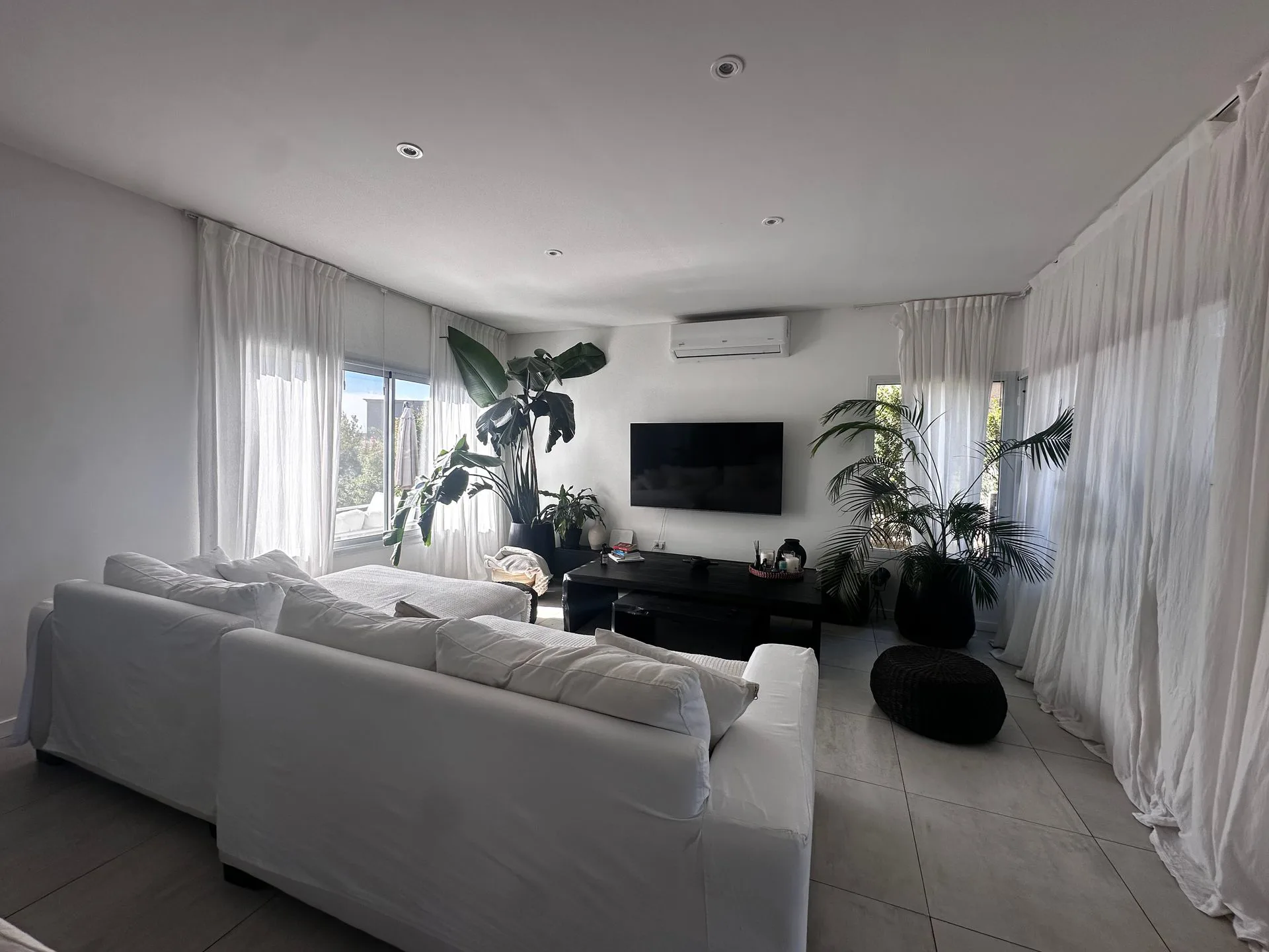 VENTA CASA BARRIO ACACIAS PUERTOS DEL LAGO ESCOBAR foto 3