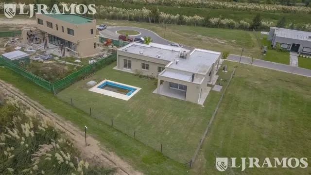 Casa en El Naudir MB