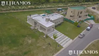 Casa en El Naudir MB foto 3