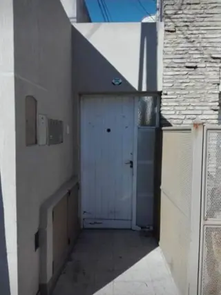 Casa mas dos departamentos en Bahía Blanca foto 4