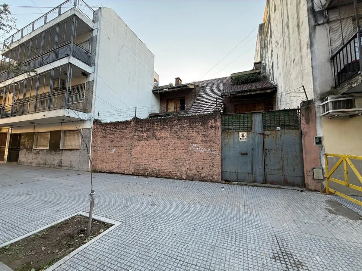VENTA LOTE  10 X 35  - PARQUE CHACABUCO foto 3