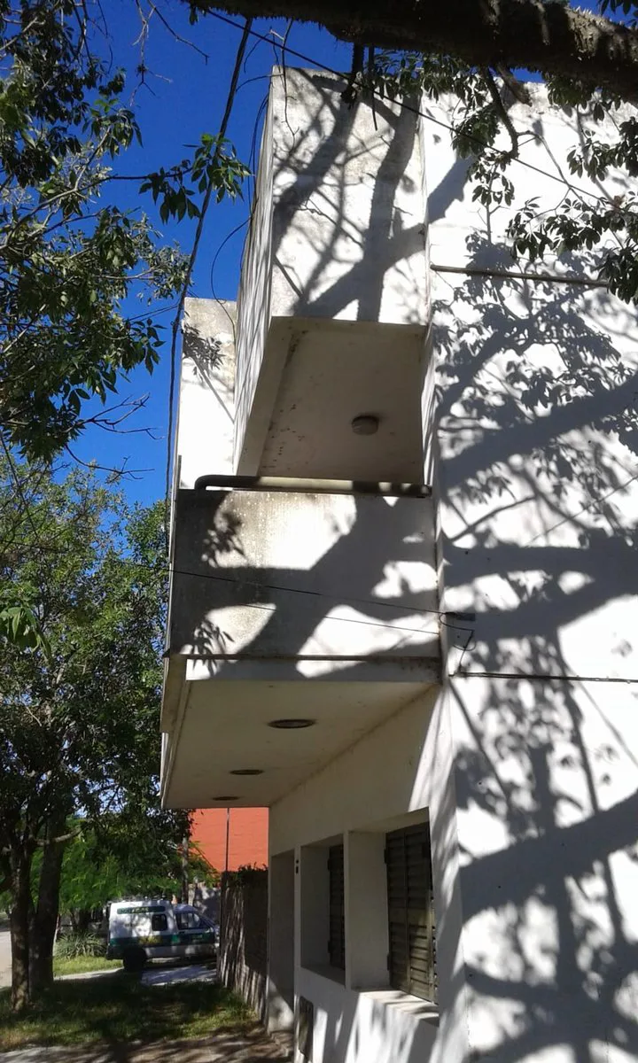 CASA Y 3 DEPARTAMENTOS EN GUADALUPE foto 2