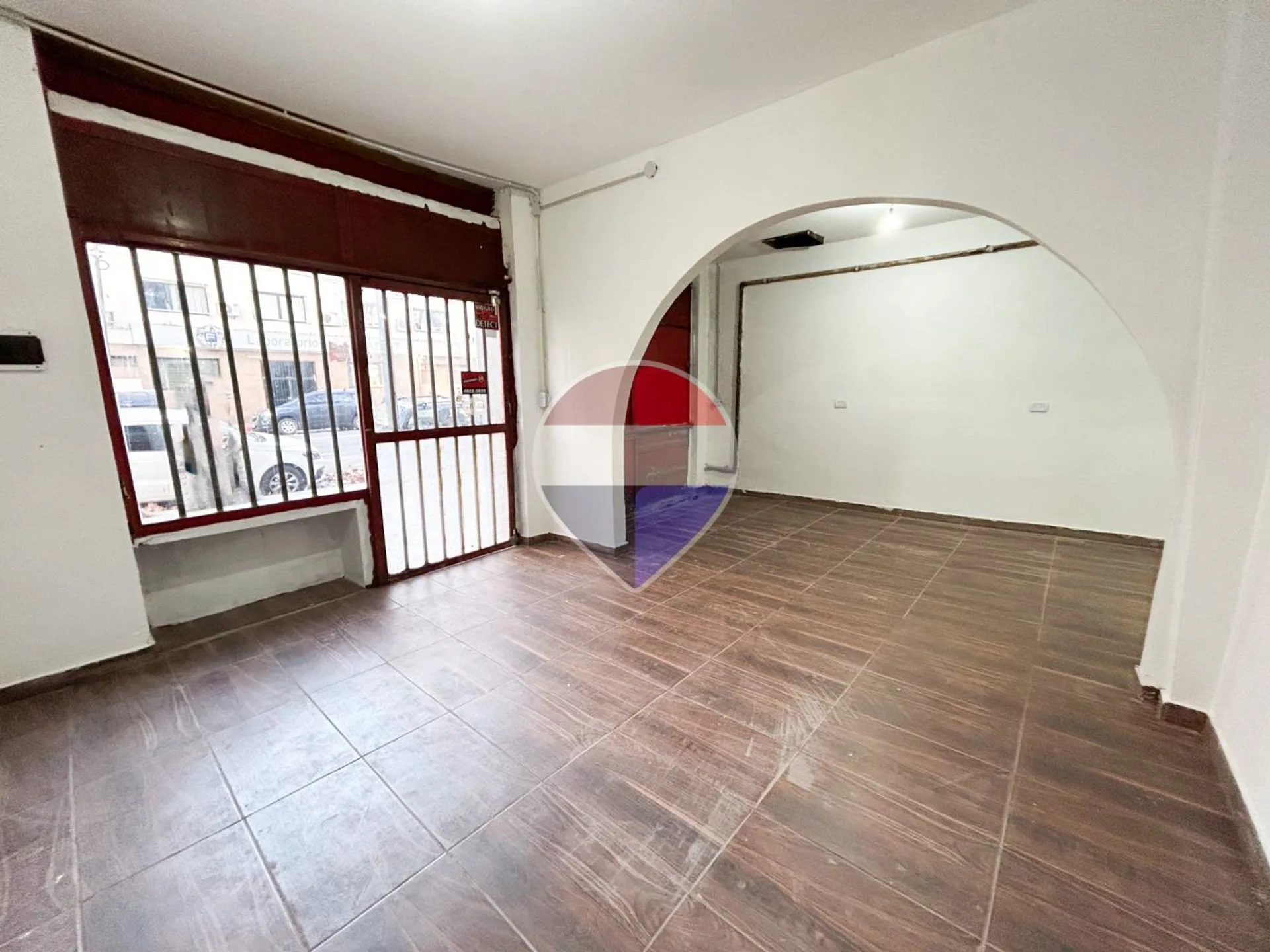 LOCAL 1 PLATA ALQUILER COMERCIAL ALMAGRO 2 Baños foto 2