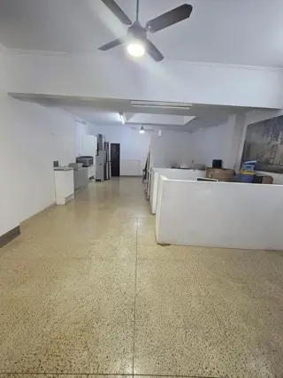 Alquiler Local Comercial Centro foto 4