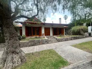 CASA EN VENTA 3 DORM LOTE ESQUINA 1000 m2 DALVIAN foto 1