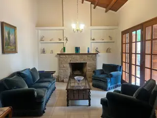 CASA EN VENTA 3 DORM LOTE ESQUINA 1000 m2 DALVIAN foto 2