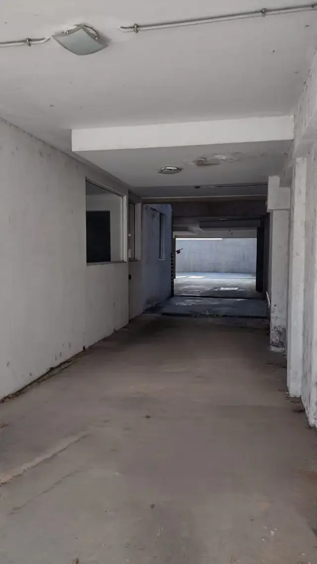 COCHERA EN BARRIO CANDIOTI EDIFICIO TEO
