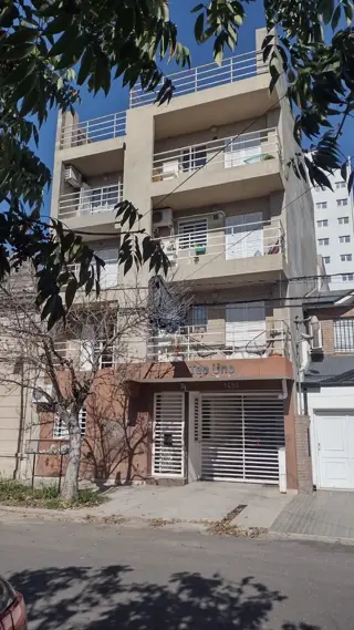 COCHERA EN BARRIO CANDIOTI EDIFICIO TEO foto 2