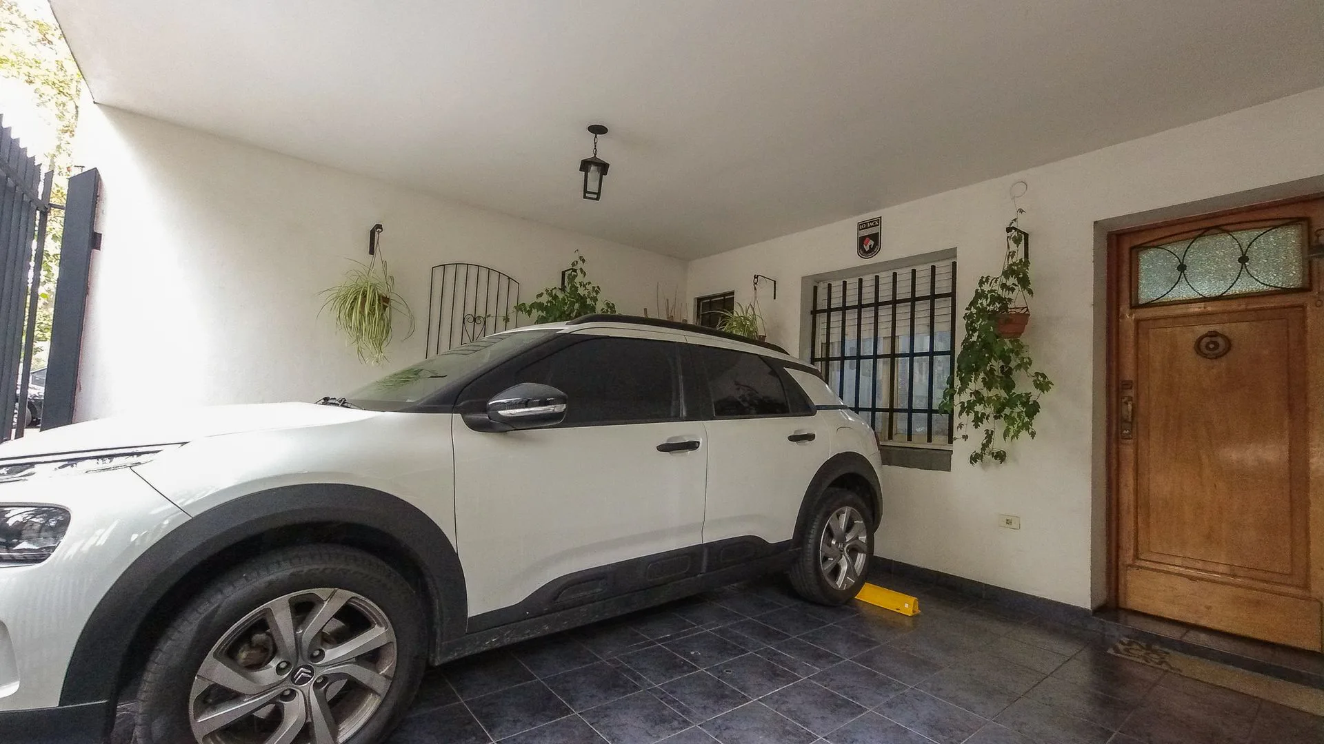Casa En Venta 4 Ambientes Liniers Con Cochera foto 5
