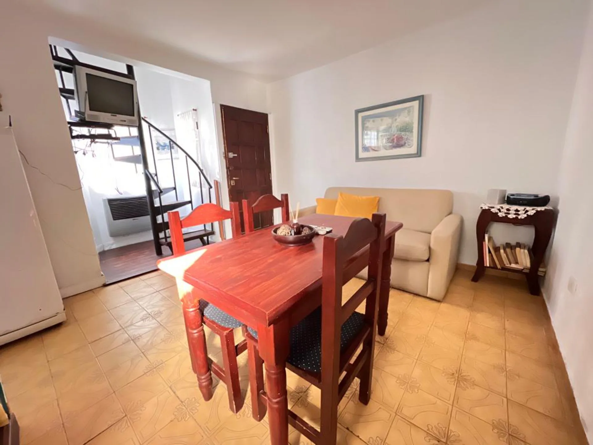 VENTA DE DEPARTAMENTO Y DUPLEX EN PH EN OSTENDE foto 5