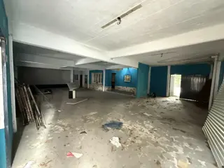 ALQUILER - GRAN LOCAL COMERCIAL EN BERNAL - 936 M2 TOTALES foto 5