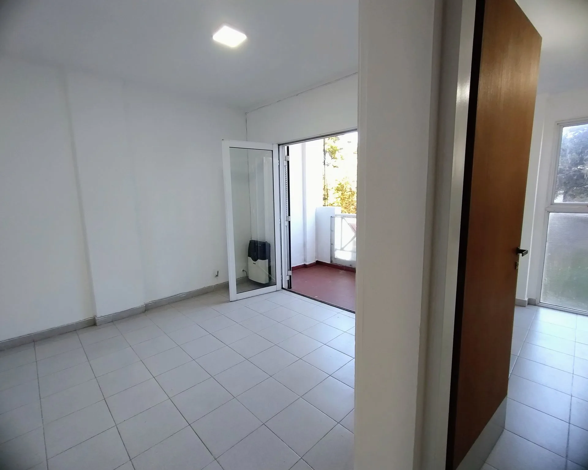 VENTA DEPARTAMENTO 1 DORM. - PLENO CENTRO foto 2