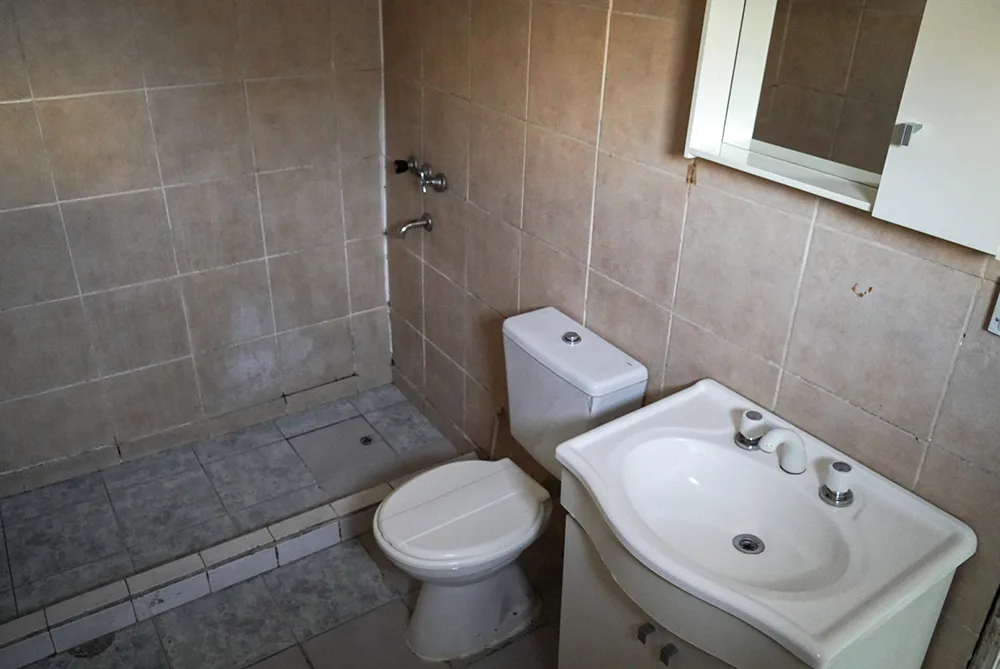 CASA+DPTO – PJE. AVELLANEDA alt. 2200 – B INTEVU foto 5