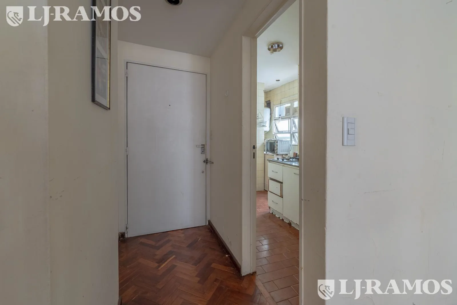 Venta Departamento 3 Ambientes en Recoleta – Luminoso, con Balcón y Excelente Ubicación foto 2