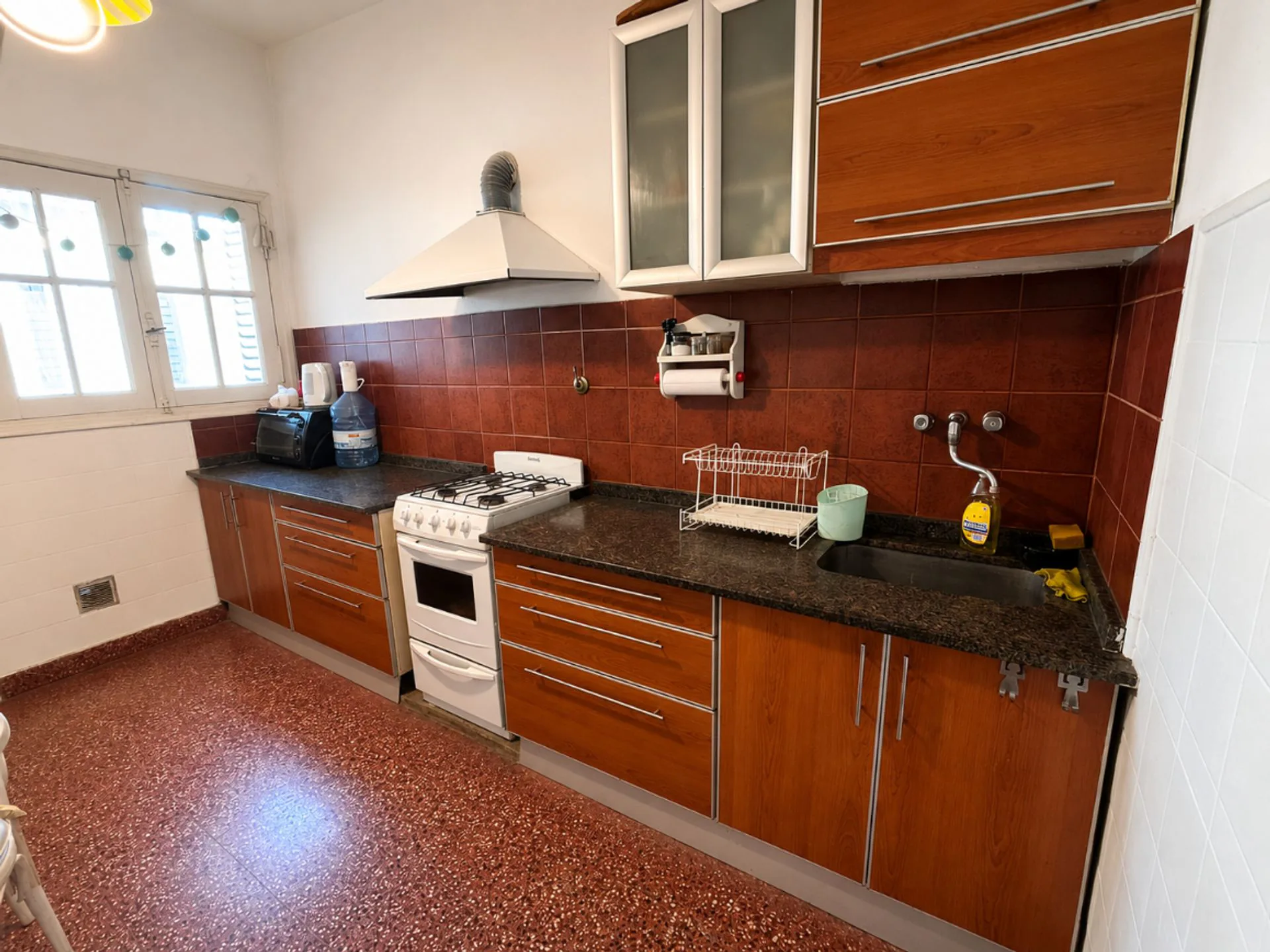 CASA EN VENTA BURZACO-MUY BUEN ESTADO-APTO CREDITO foto 4