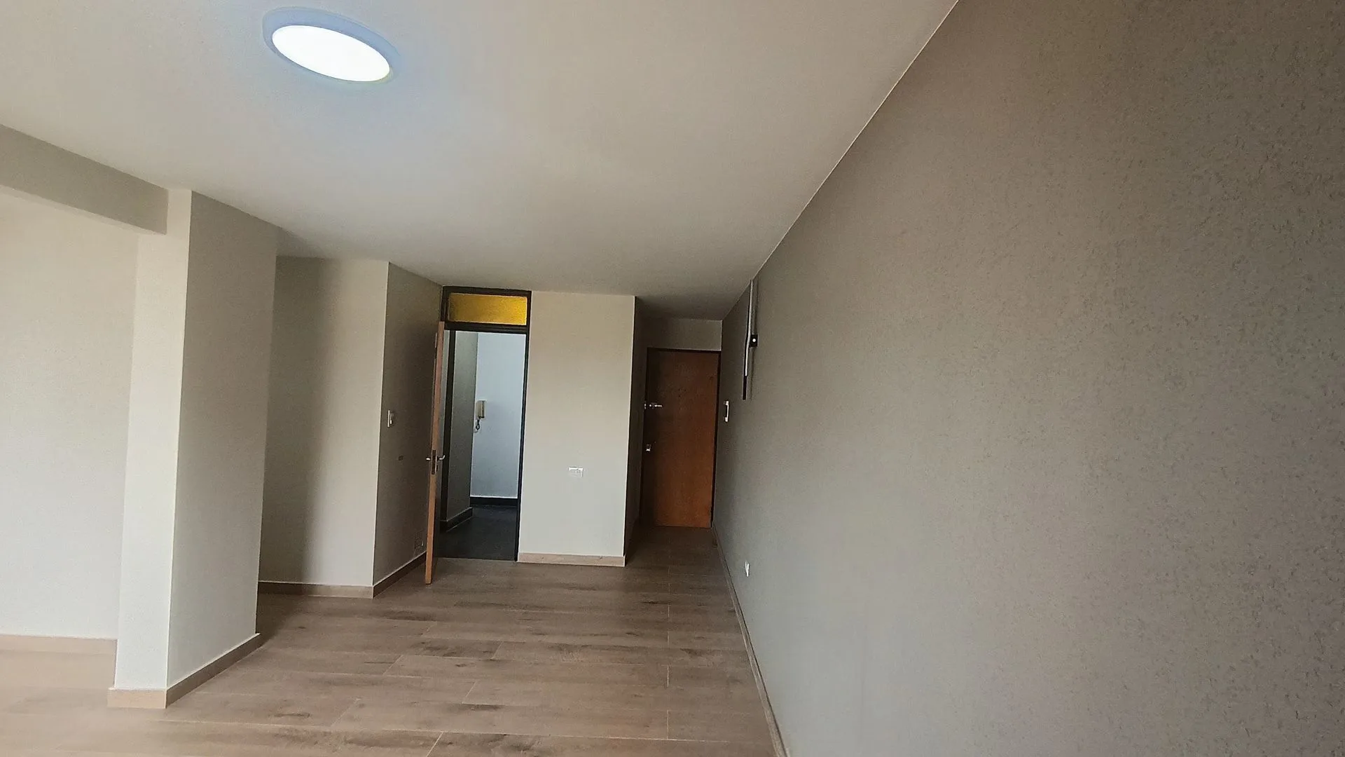 ALQUILER DEPARTAMENTO 2 DORM. Y COCHERA BARRIO SUR foto 3