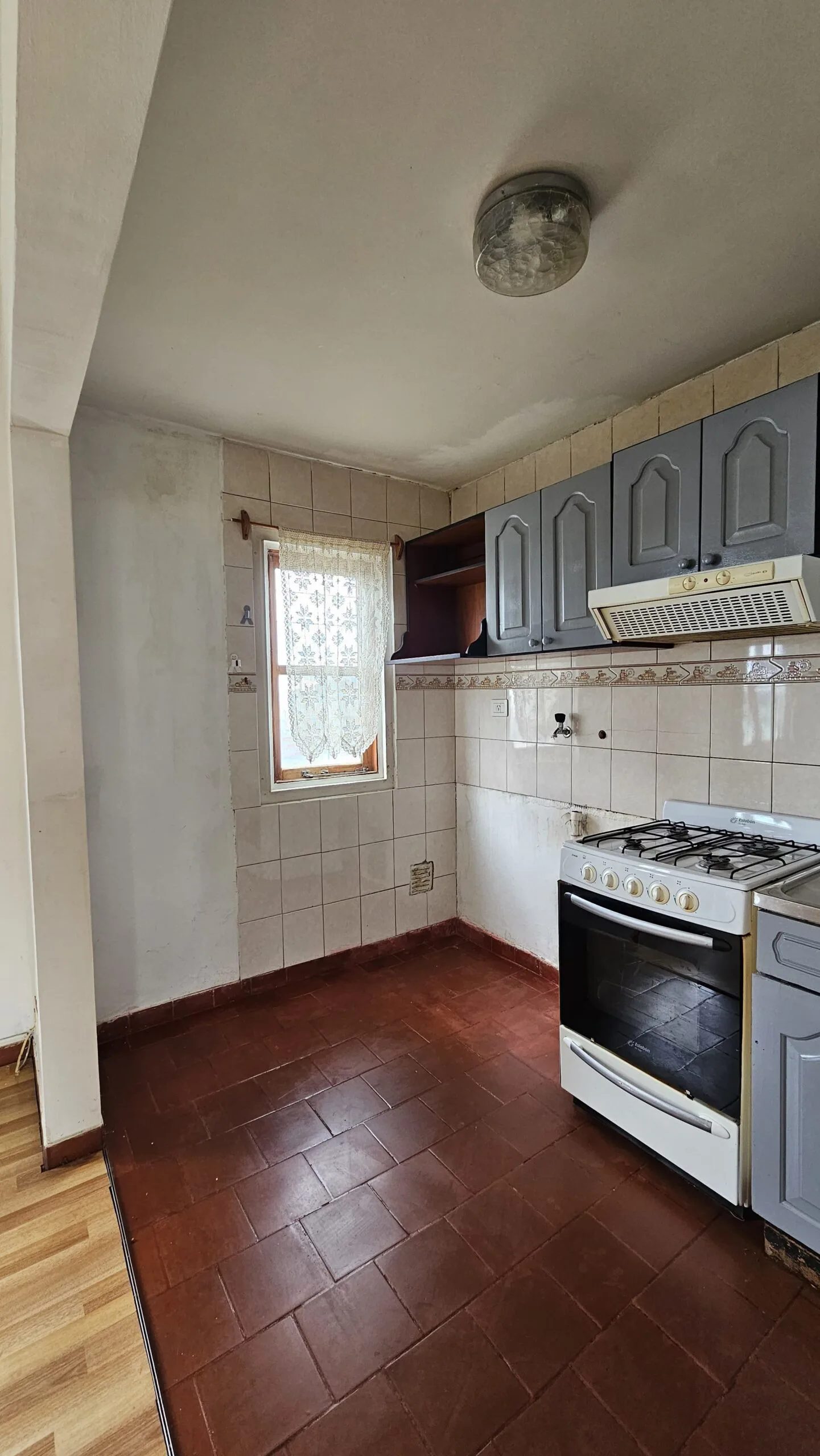 VENTA – DEPTO. 3 DORMITORIOS – BARRIO C.G.T. foto 3