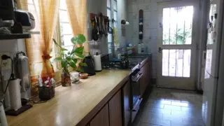Casa de cuatro ambientes en venta en Haedo Sur foto 5