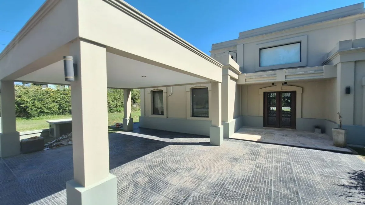 VENTA CASA BARRIO C.U.B.E. 4 DORM QUINCHO PILETA foto 4
