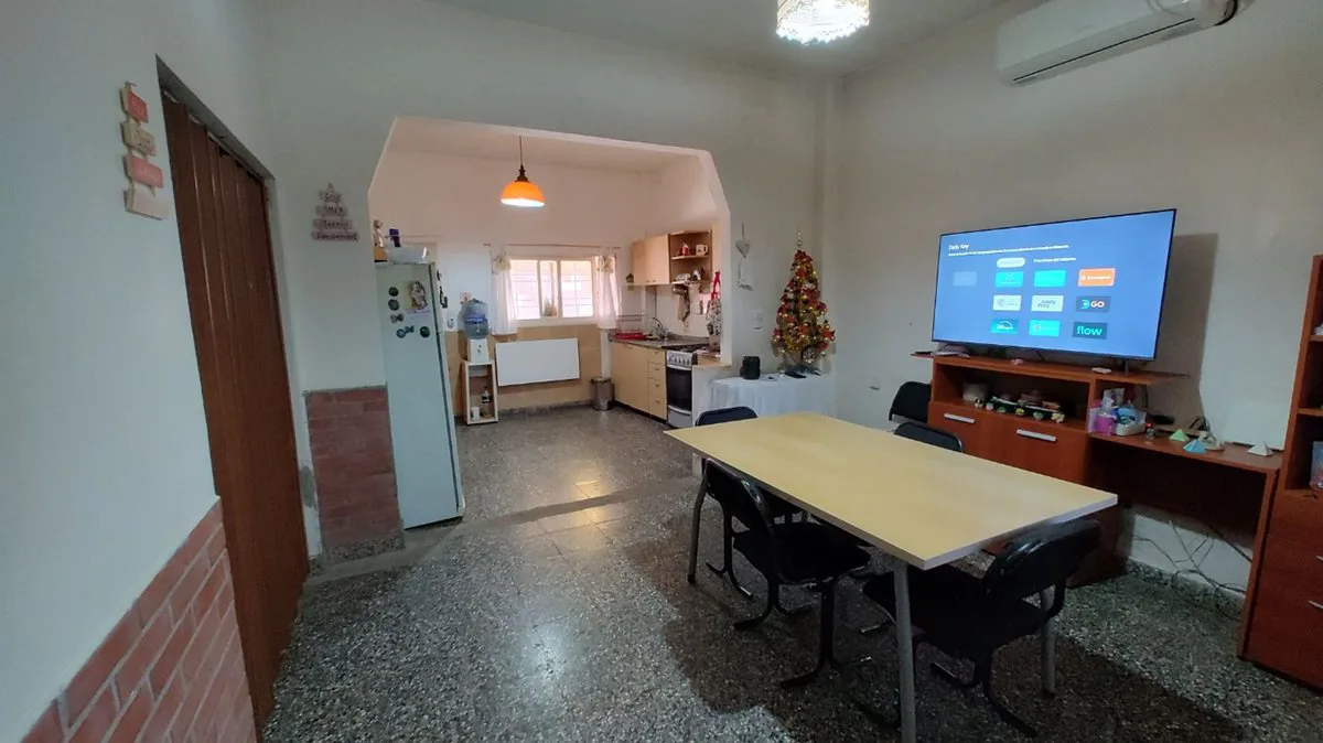 VENTA CASA 3 AMBIENTES, EL PALOMAR, APTO CREDITO! foto 3
