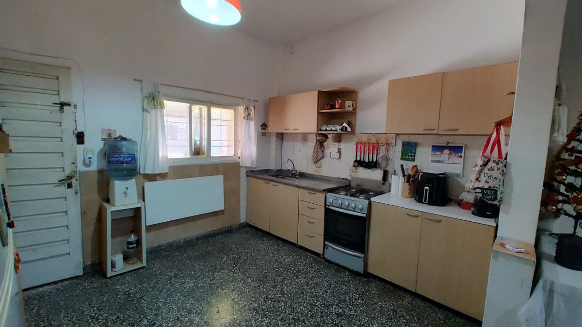 VENTA CASA 3 AMBIENTES, EL PALOMAR, APTO CREDITO! foto 4
