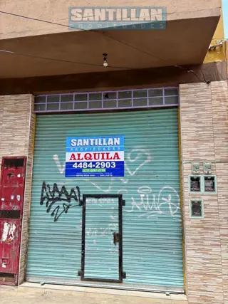 LOCAL EN ALQUILER SOBRE AVENIDA LURO - LAFERRERE foto 1