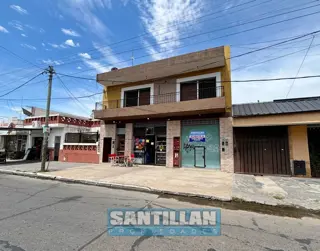 LOCAL EN ALQUILER SOBRE AVENIDA LURO - LAFERRERE foto 2