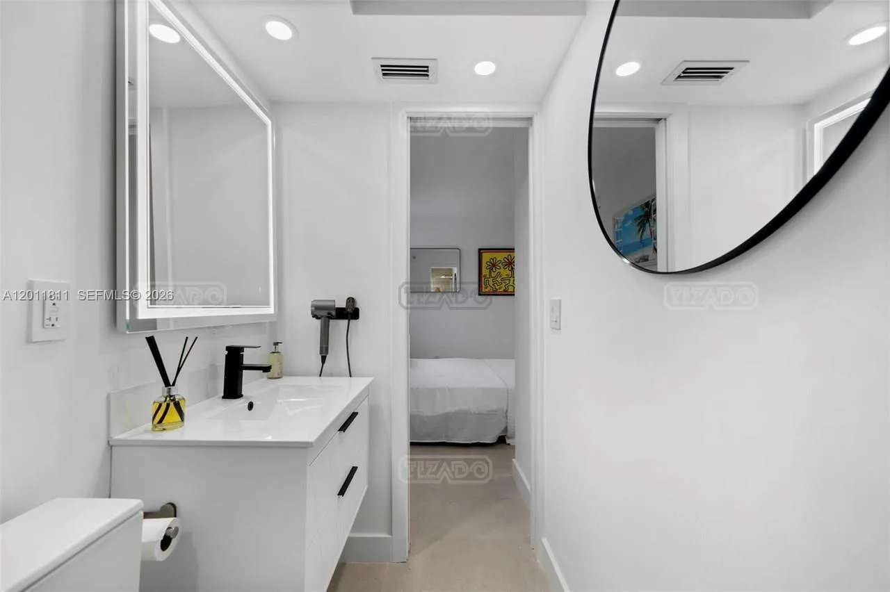 345 Ocean Dr 300 foto 5