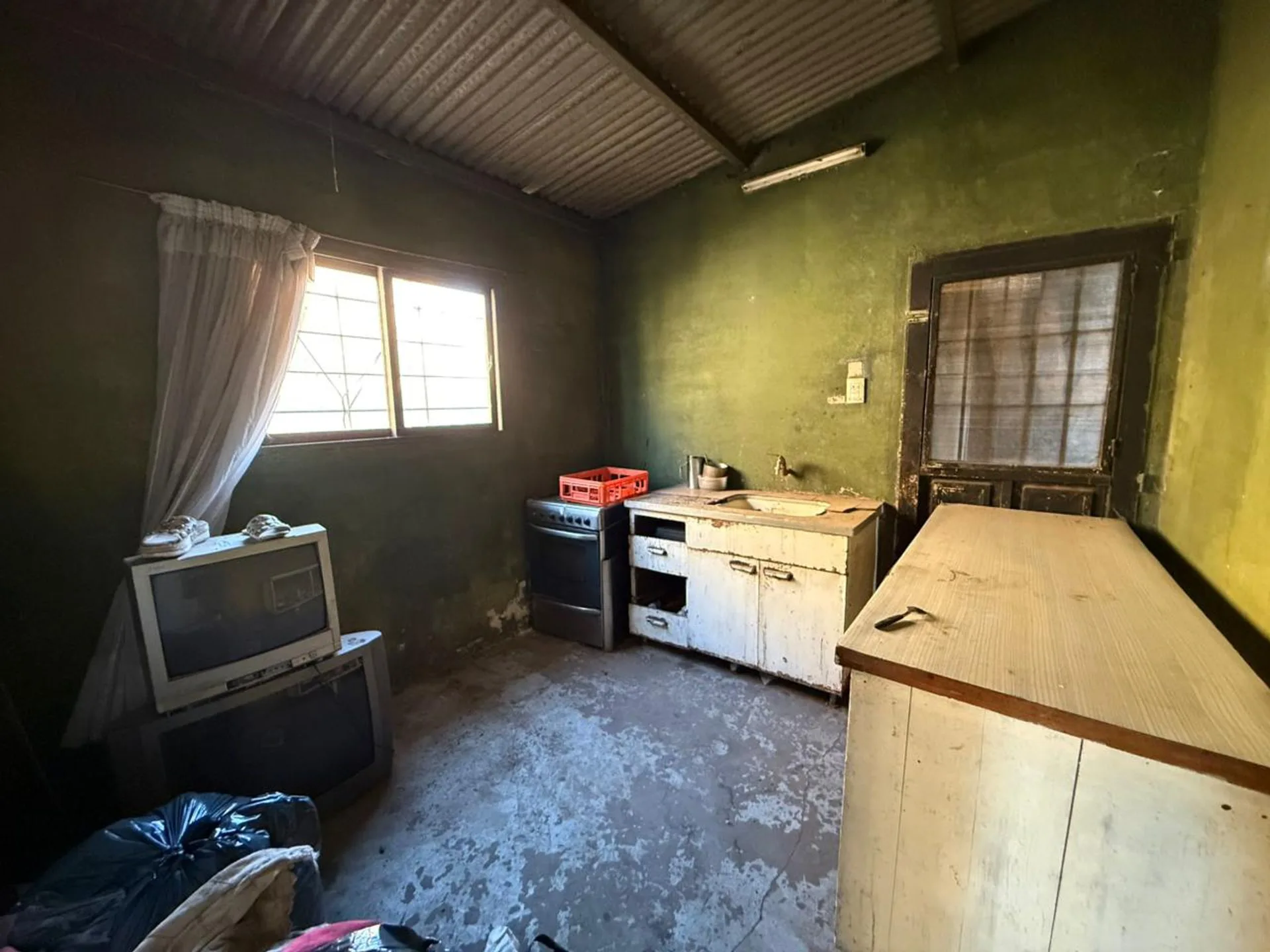 SE VENDE CASA DOS DORMITORIOS foto 3