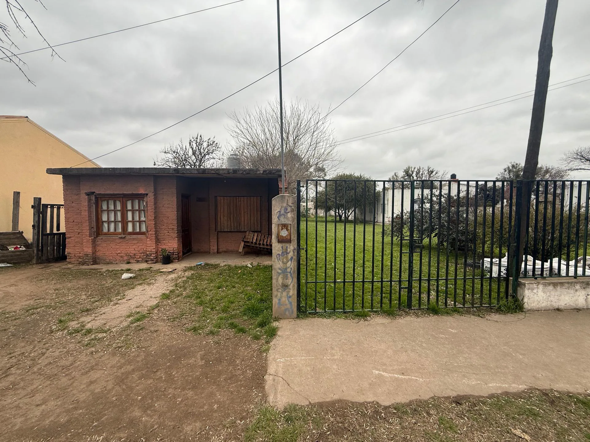 SE VENDE CASA DOS DORMITORIOS foto 5