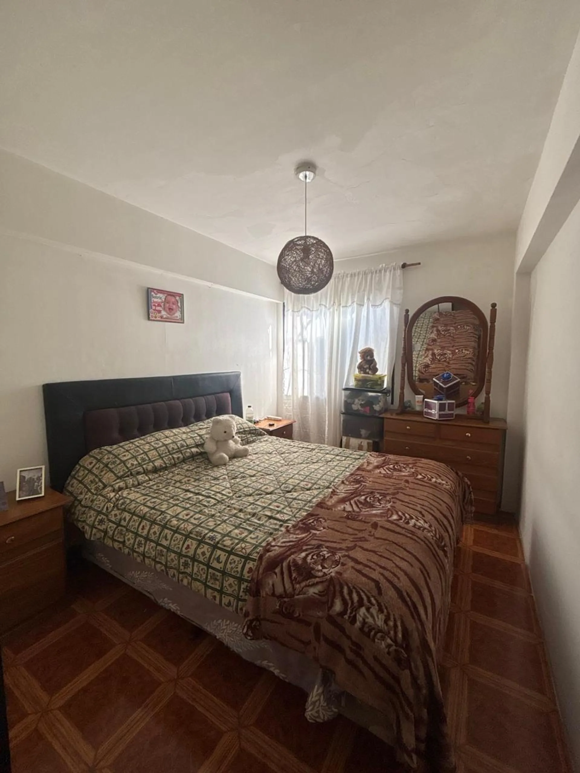 VENDE CASA BARRIO MUNICIPAL 3 DORMITORIOS COCHERA foto 2
