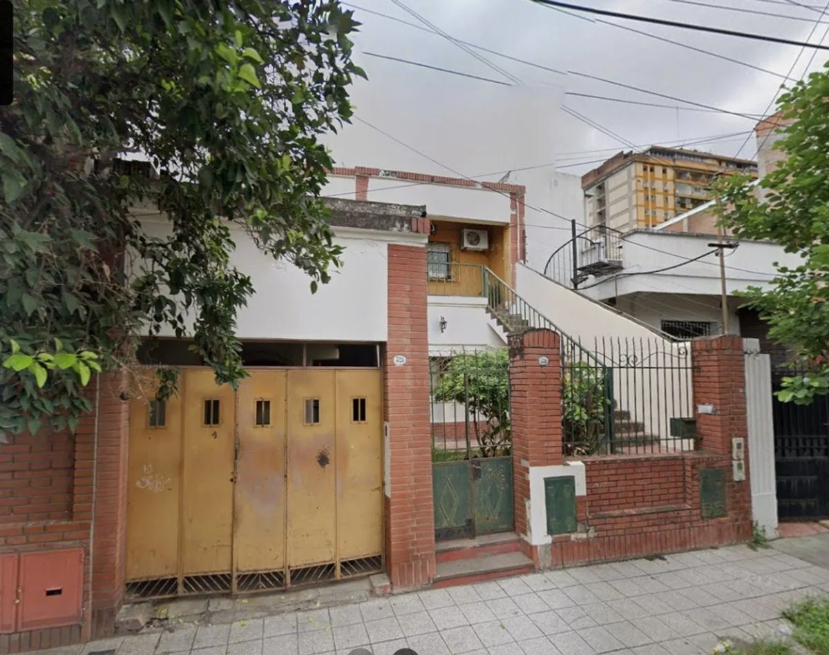 Venta Casa - Zona Norte - 2 niveles con cochera